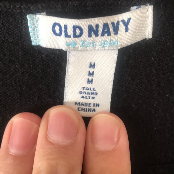 Old navy cartigan - Picture 2 of 3